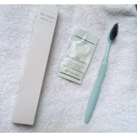 SET DENTI WHITE IN ASTUCCIO